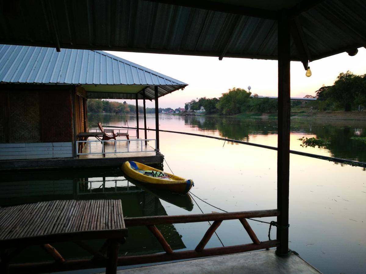 River Marina Resort Uthai Thani Exterior photo